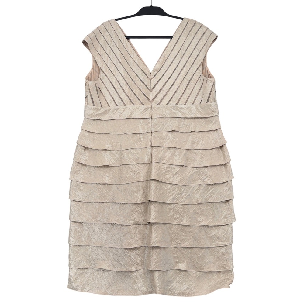 Adrianna Papell Tiered Cocktail Dress Women 22W Rayon‎ Blend Champagne Gold - Picture 2 of 7